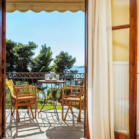 Апартаменты Karnagio Vasilas *