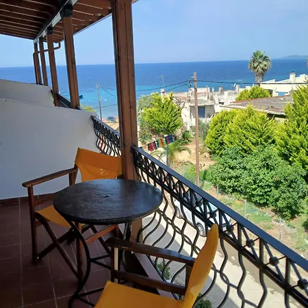 Апартаменты Karnagio Vasilas *