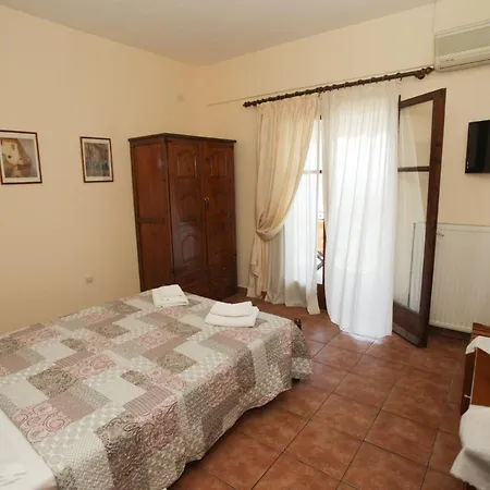 Karnagio Vasilas Agia Paraskevi (Kassandra)