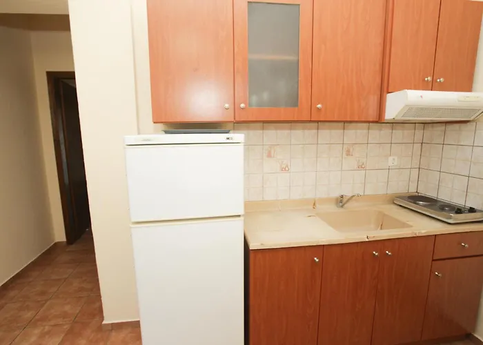 Karnagio Vasilas * Agia Paraskevi (Kassandra)