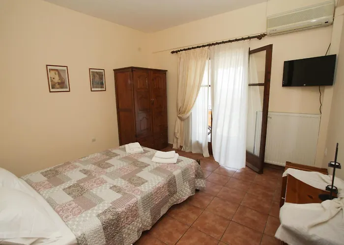 Karnagio Vasilas Agia Paraskevi (Kassandra)