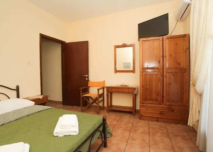 Karnagio Vasilas * Agia Paraskevi (Kassandra)