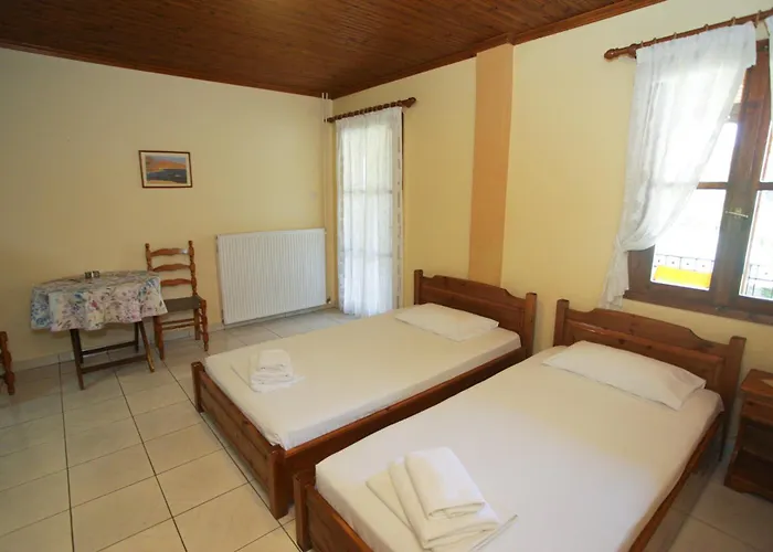 Karnagio Vasilas Agia Paraskevi (Kassandra)