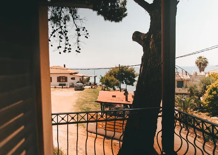 Karnagio Vasilas Agia Paraskevi (Kassandra)