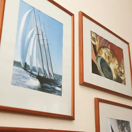 Karnagio Vasilas Apartment